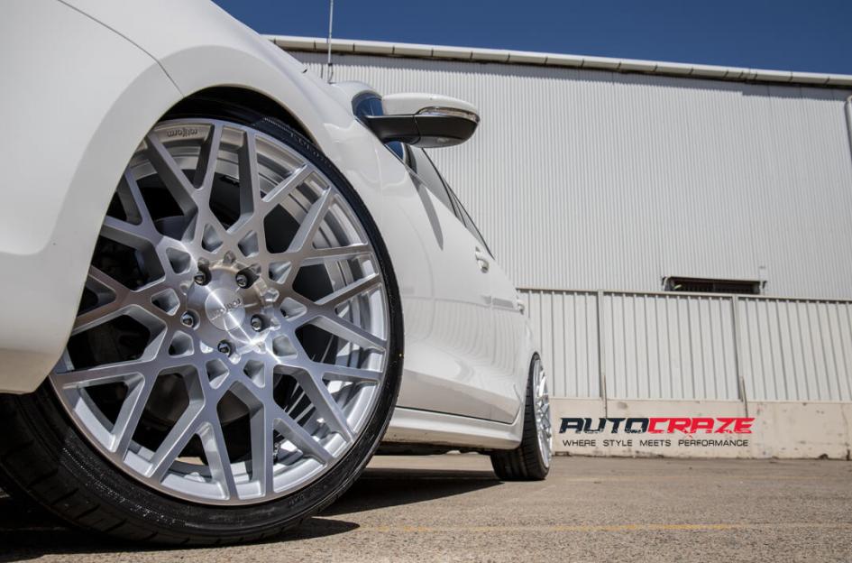 VOLKSWAGEN JETTA BLQ SILVER   MACHINED